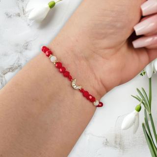 Bratara martisor cu semiluna, cristale rosii si margele texturate placate cu aur de 18K