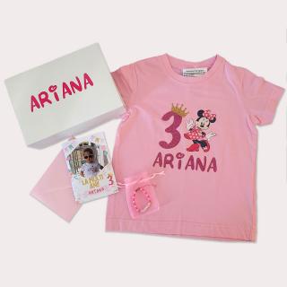 Set cadou personalizat pentru fetite, cu tricou, bratara, felicitare si cutie cadou