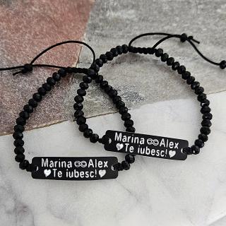 Set de 2 bratari negre personalizate pentru cuplu, cu nume, infinit si mesaj, cu cristale negre