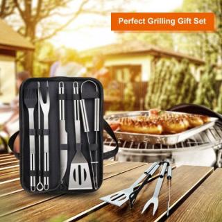 Set 9 ustensile pentru gratar cu husa Barbeque