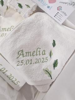 Trusou botez Leaves