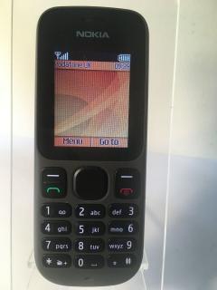 Carcasa originala pentru Nokia 100 folosit