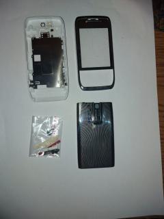 Carcasa pentru Nokia E66 folosita