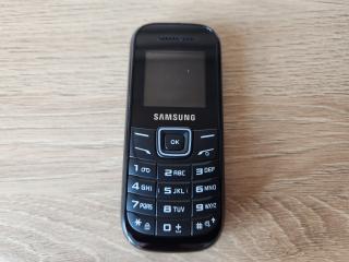 Telefon mobil Samsung E1200i negru impecabil