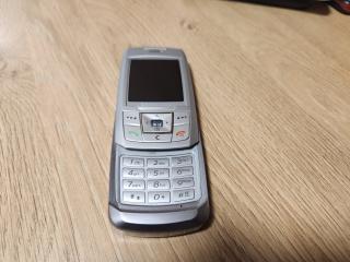 Telefon mobil Samsung GT-E1280 argintiu folosit