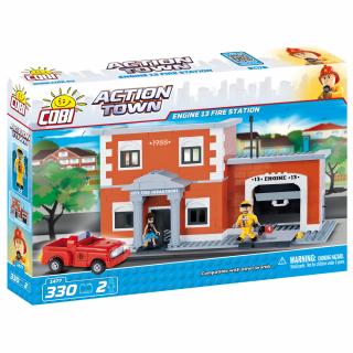 Set de construit Cobi Engine Fire Station, colectia Pompieri, 1477, 330 piese