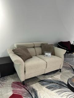 Canapea 2 locuri, tip sezlong, cu actionare electrica, textil gri-bej - JUSTIN
