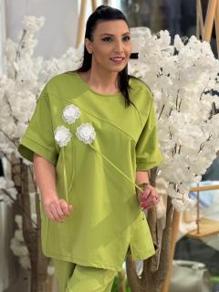 Bluza verde cu trei flori