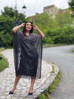 Rochie cu anchior si pietricele aplicate