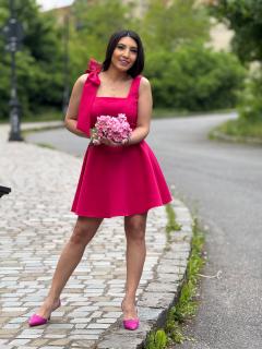 Rochie cu fundita pe umar