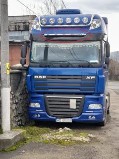 Bara inox cu prindere la parasolar pentru Daf XF 105   Euro 6 cabina Super Space Cab