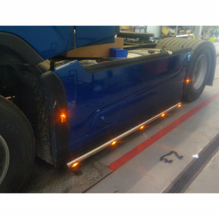 Bara leduri sub laterale, fuste, rezervoare, Ford F MAX