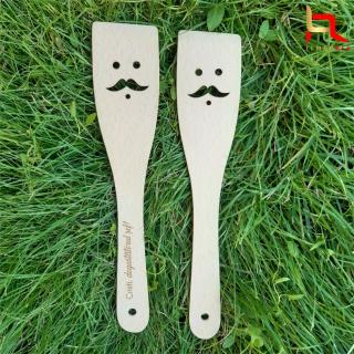 Spatula mustata personalizata S3