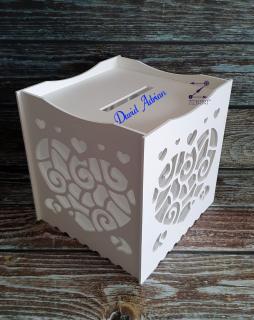 Cutie de dar cu inimioare pentru nunta sau botez, decupata din PVC alb, 30 x 28 x 30 cm, capacitate de pana la 150 de plicuri