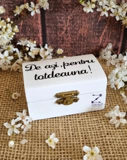 Cutiuta verighete din lemn De azi pentru totdeauna, cu pernuta din satin catifelat - personalizata