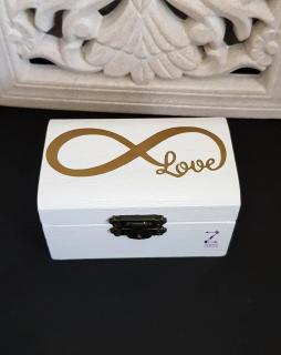 Cutiuta verighete din lemn Iubire infinita Infinite Love, cu pernuta din satin catifelat - personalizata