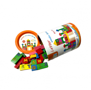 Set 40 Cuburi Constructie din lemn Litere, 2 ani+