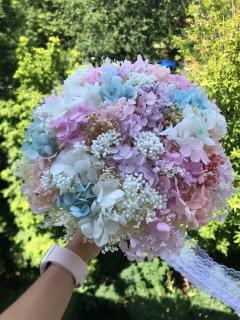 Buchet flori hortensie