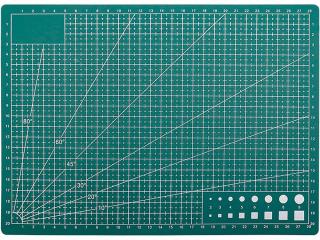 Placa pentru taiere precisa, modelare, fata-verso, A4, 22 x 30 cm, scara clar vizibila, verde