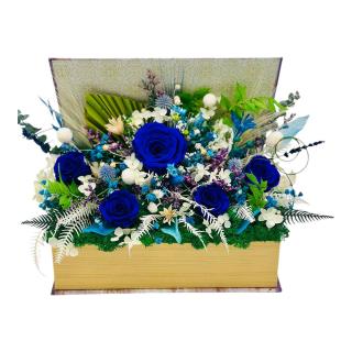 Aranjament floral personalizabil mare, cu licheni, trandafiri si plante naturale criogenate si stabilizate in carte (Multicolor)