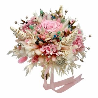 Buchet roze personalizabil cu trandafir, hortensie criogenata si elemente naturale uscate