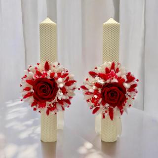 Set lumanari fagure, personalizabile, alb-rosu, pentru nunta cu aranjament frontal, trandafir criogenat si plante naturale uscate, 40 cm