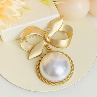 Brosa Pearl Bow