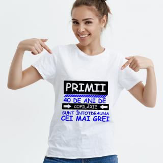 TRICOU PRIMII ANI DE COPILARIE