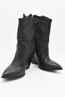 Botine negre din piele cu imprimeu sarpe si toc sculptat