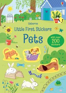 Carte de activitati   Little First Stickers Pets  , format mic, 200 stickers, Usborne