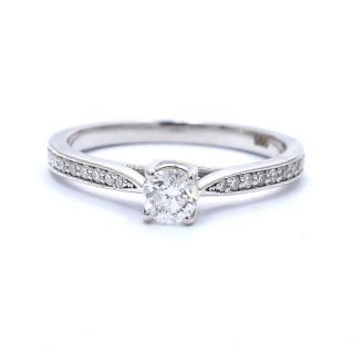 Inel de logodna din aur alb de 14K cu diamant de 0.39 ct