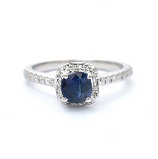 Inel din aur alb de 14K cu diamante 0.32 ct si safir 1.07 ct