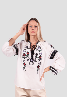 Bluza alba tip ie din bumbac cu floricele brodate