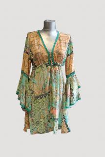 Rochie verde din matase imprimata stil Boho cu maneci clopot