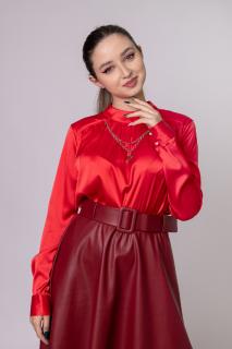 Bluza rosie eleganta cu lantisor decorativ