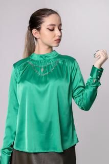 Bluza verde eleganta cu lantisor decorativ