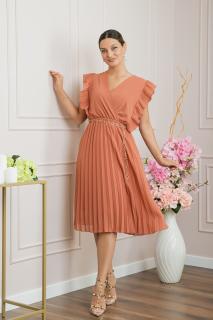 Rochie plisata orange piersica cu volane si lantisor decorativ in talie