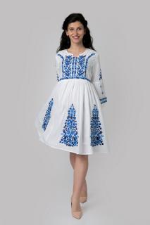 Rochie traditionala evazata alba cu motiv floral albastru Iris