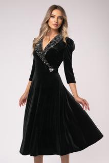 Rochie Lora negru din catifea cu accesorii pe bust si in talie