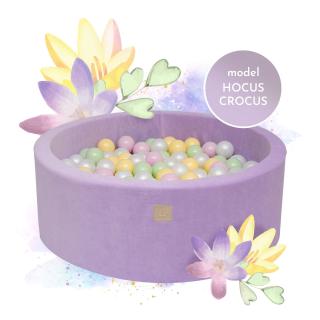 Piscina uscata cu 250 de bile (Pastel Roz si Galben, verde deschis, alb perlat) MeowBaby  , Hocus Crocus, 90x30 cm, Catifea Lila