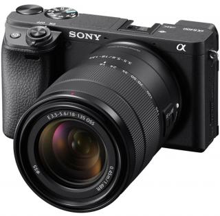 Sony A6400 Kit 18-135mm Aparat Foto Mirrorless + 3 ani garantie (include incarcator)