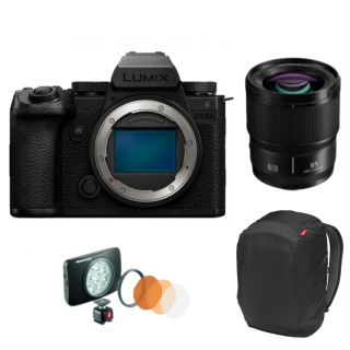 X-Mas PROMO Panasonic Lumix S5 II X cu 85mm si rucsac + LED CADOU