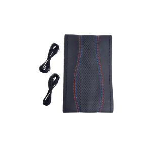 Husa volan piele ecologica perforata cu ac si ata rosie albastra 37-39 cm