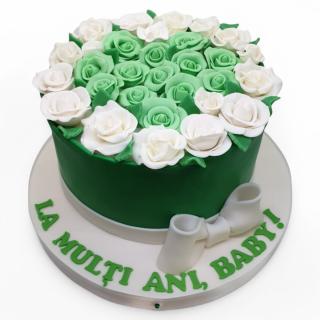 Tort cu trandafiri 3