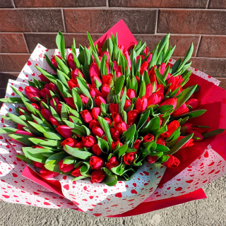 Buchet 150 Lalele Rosii