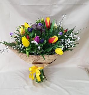 Buchet cu Flori de Primavara