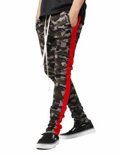 Pantaloni Barbatesti LAZO CAMOUFLAGE TRACK PANTS, Red