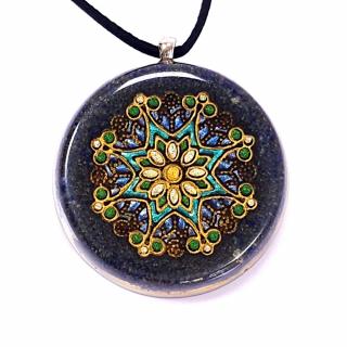 Pandantiv mandala din pietre naturale. Nectar al Cunoasterii