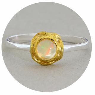 Inel Argint 925 Accente Aurite Opal Natural - Energie si Rafinament