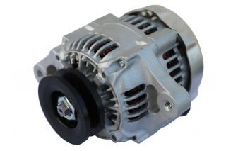 Alternator motor Kubota 12VDC, 45A pentru nacele Skyjack SJ 136101